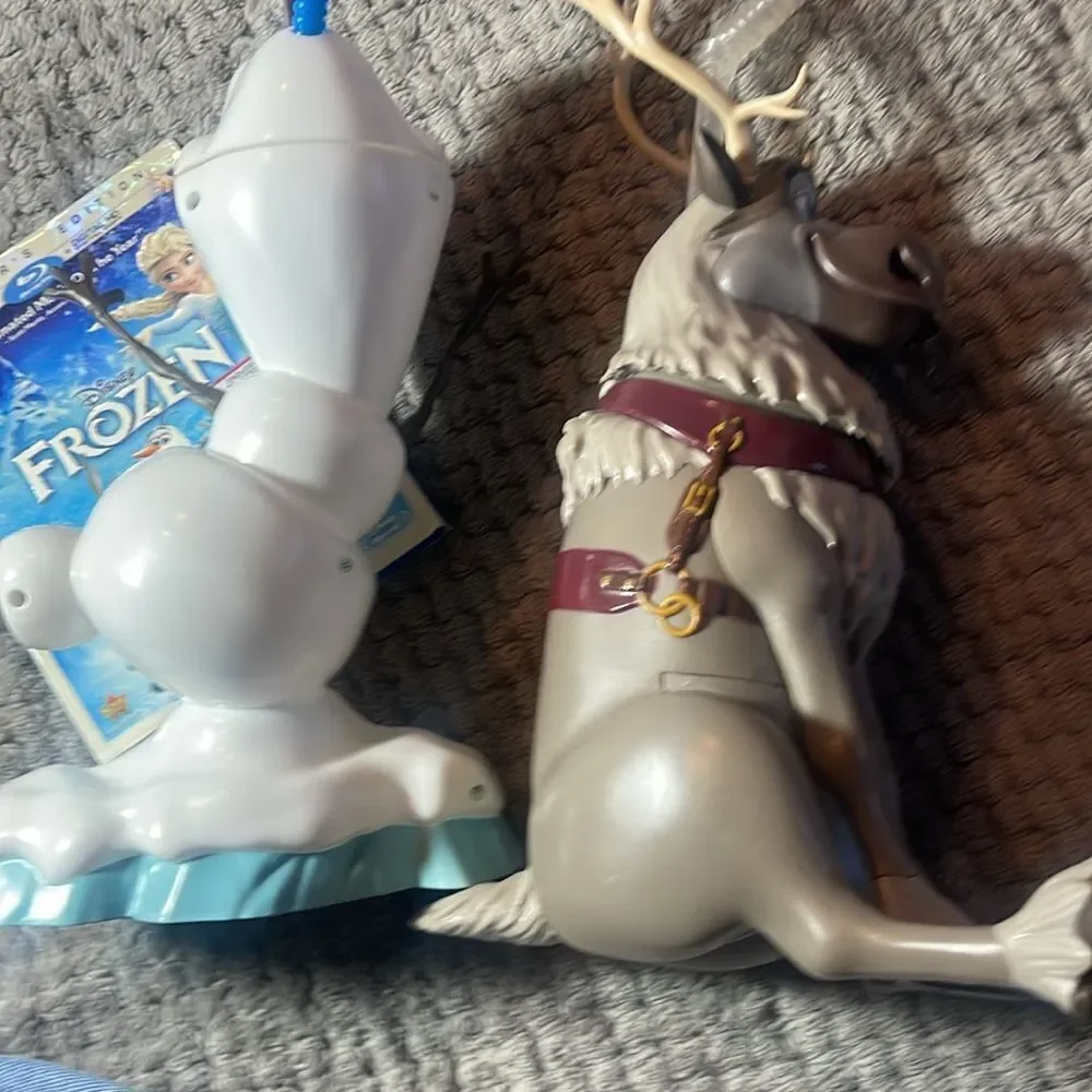 Disney, frozen collectors bundle